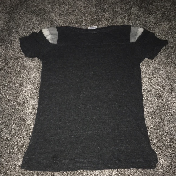 Pittsburgh Pirates Genuine Merchandise Brand Short Sleeve Shirt size Small - Picture 6 of 7